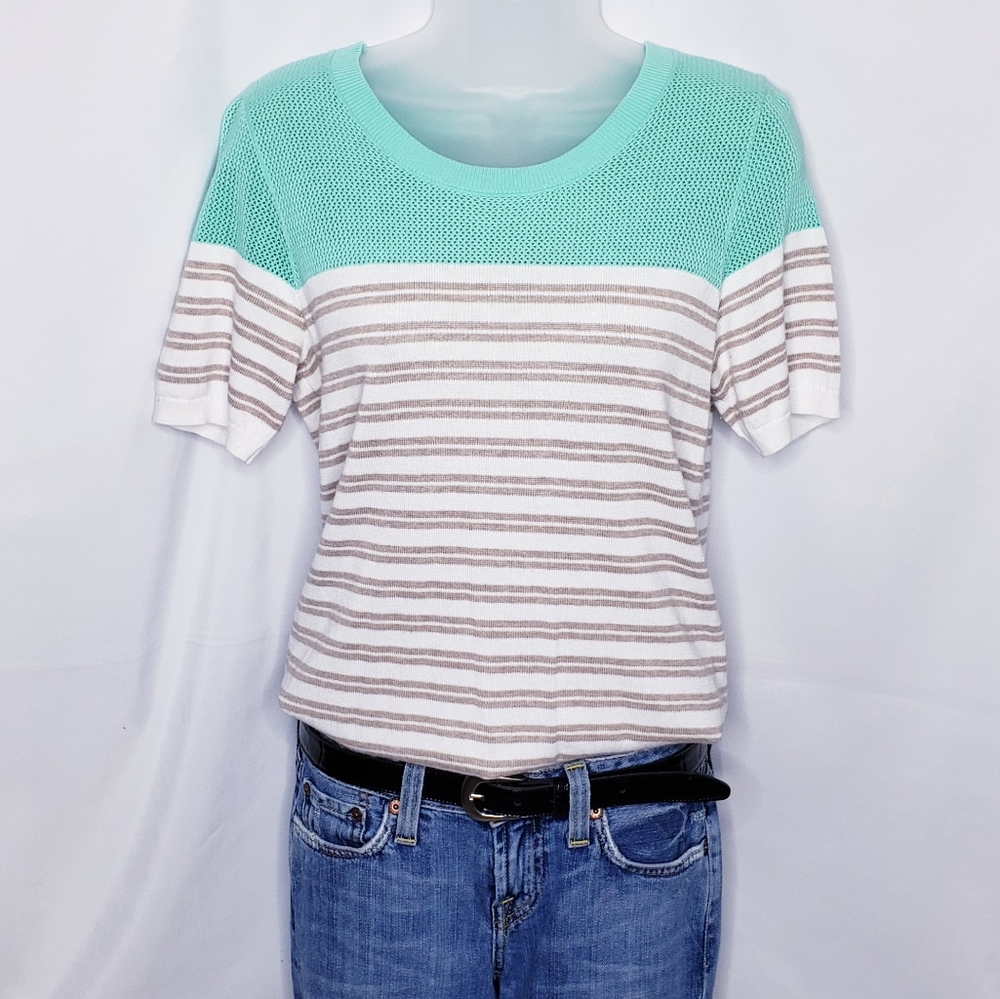 🤍Banana Republic Factory cream & tan striped top *Small